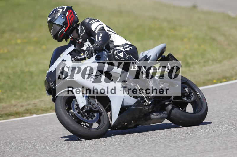 /15 22.05.2026  Plüss Moto Sport  Discover the Bike ADR /Gruppe gruen - Bike 1/6